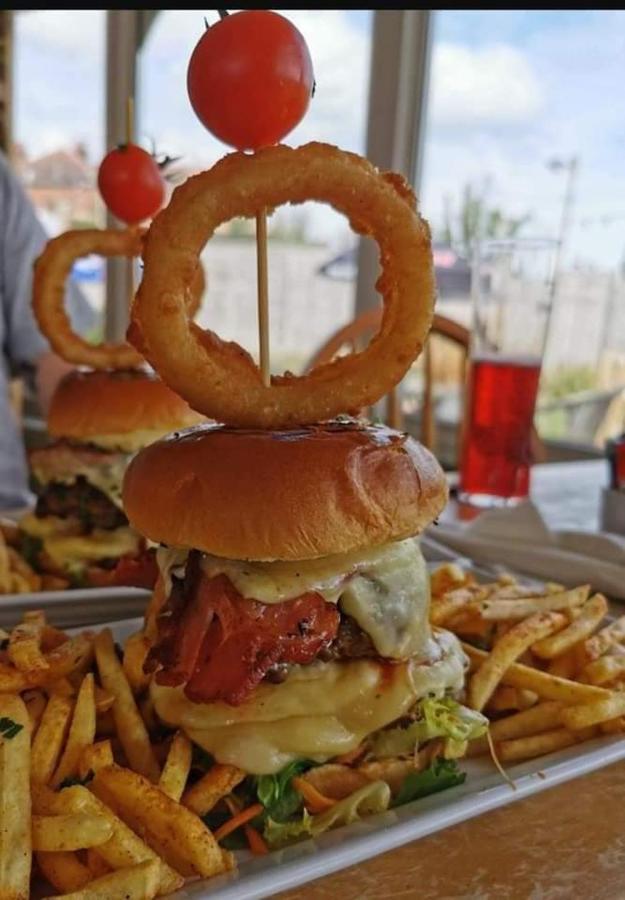فندق The Stag Northwood  المظهر الخارجي الصورة